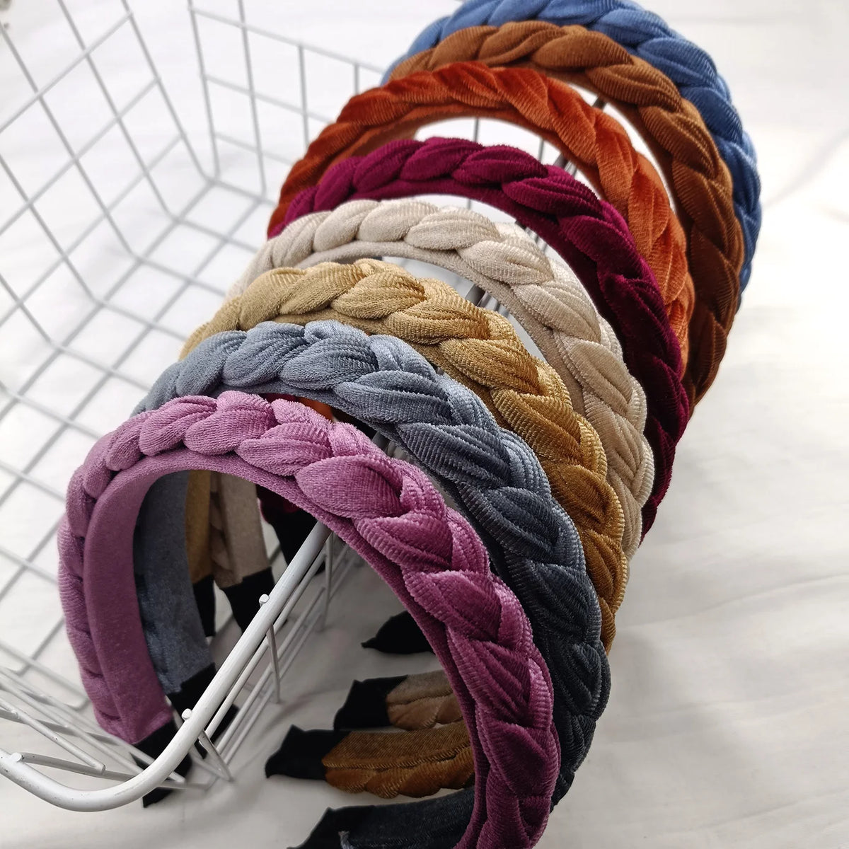 Women's Wide Braided Headband – Solid Color Hair Accessory Braided Headband SWANS