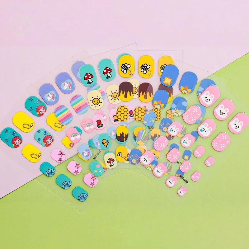 Kids Princess Nail Stickers – Cute Cartoon Animal Nail Decals Kids Nail Stickers SWANS