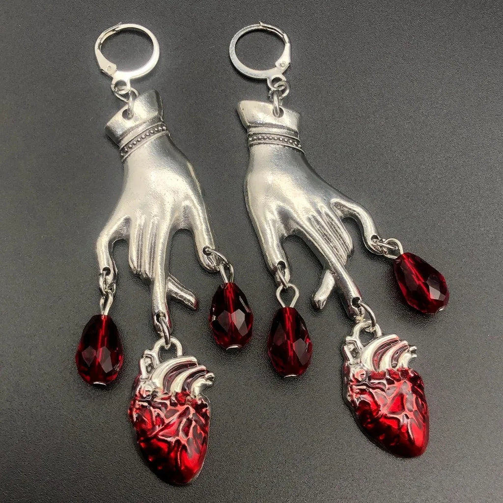 Gothic Vampire Hand Heart Drop Earrings – Punk Halloween Gothic Drop Earrings SWANS A