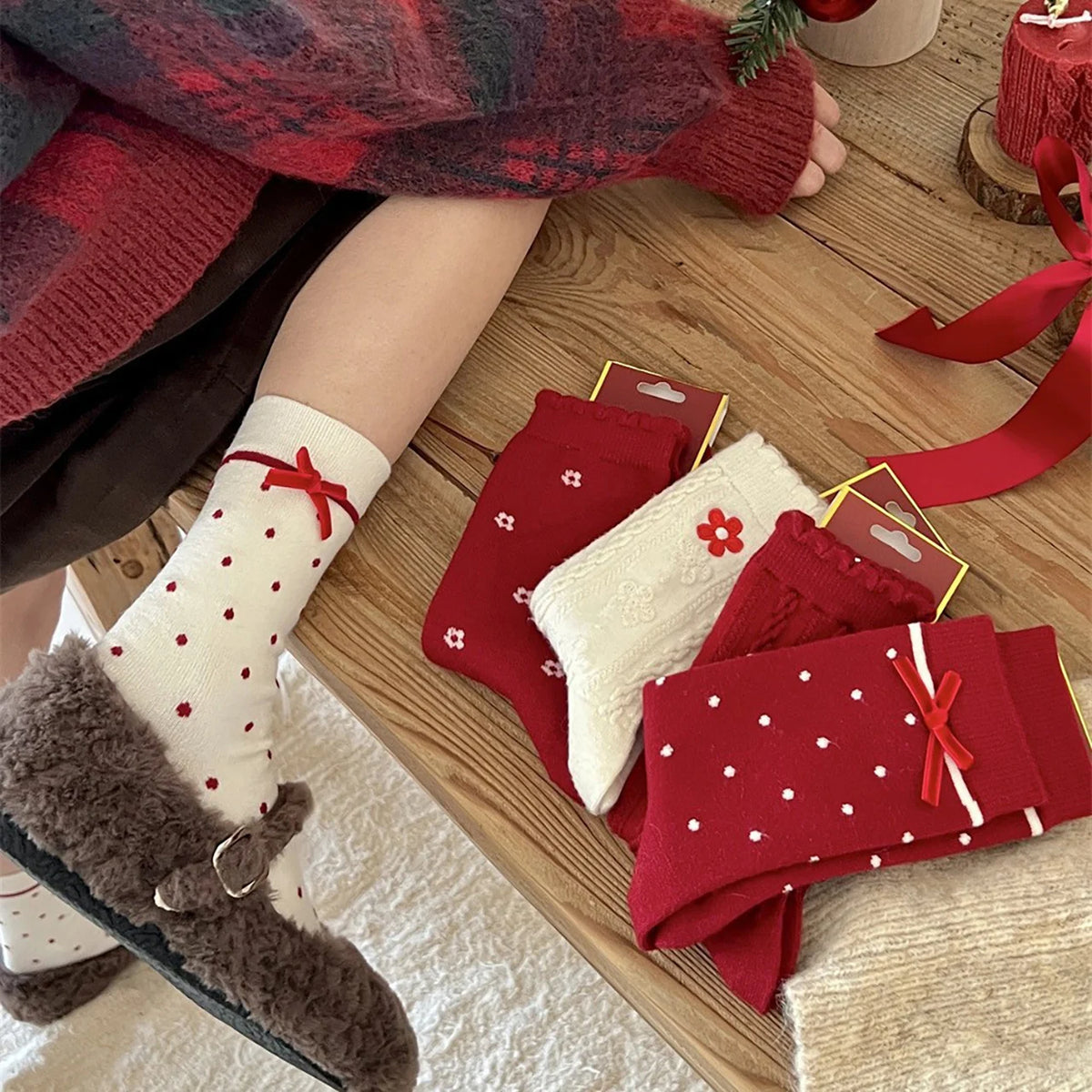 Women's Floral Bow Cotton Mid-Tube Socks – Polka Dot 2pc Women's Casual Socks SWANS