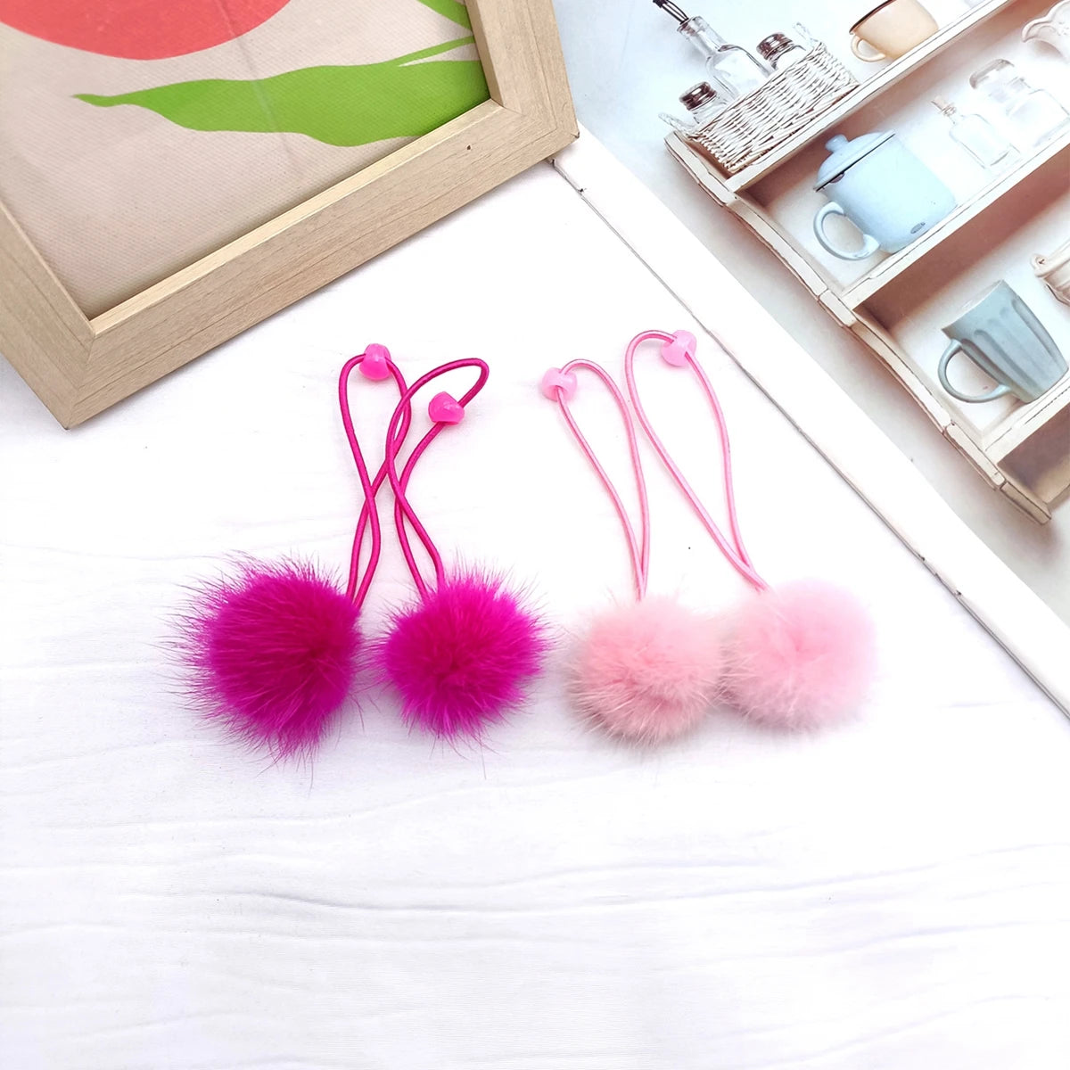 Women's Pompom Elastic Hair Band – Ponytail Holder Elastic Hair Band SWANS