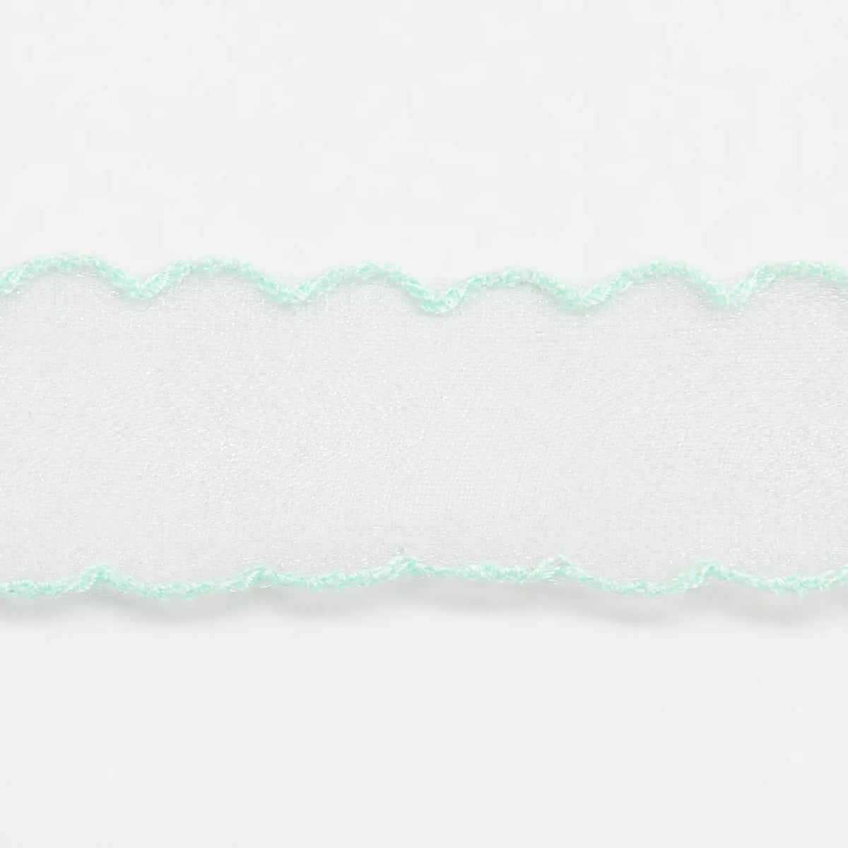Shimmering Scalloped Edge Organza Ribbon – Boho Craft & Décor Decorative Craft Ribbon SWANS Mint Green 40mm
