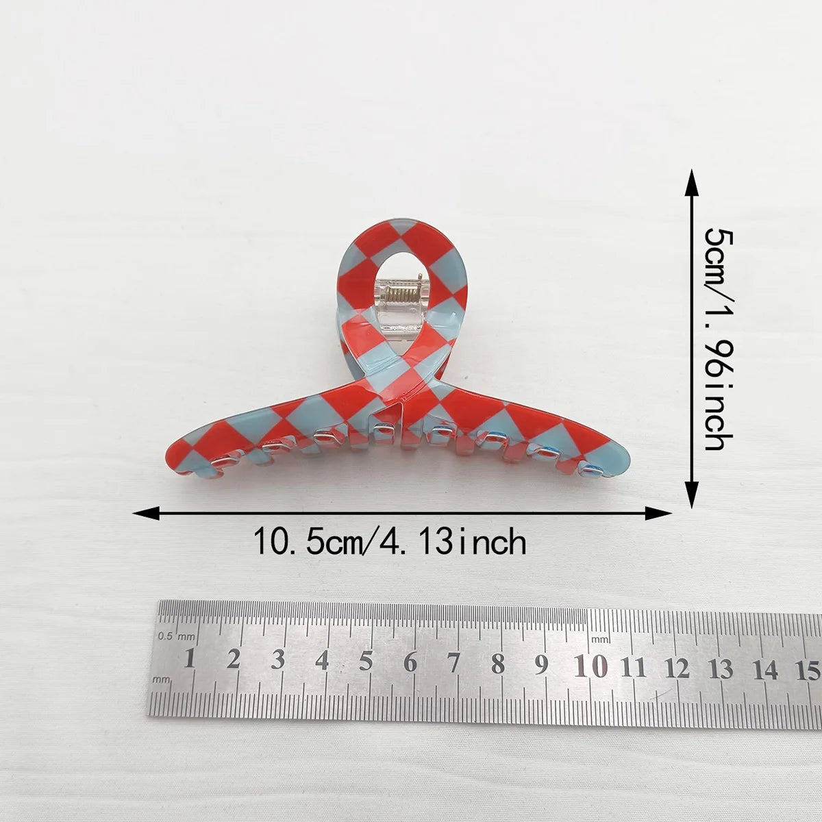 Women's Checkerboard Hair Claw Clip – Geometric Hair Accessory Hair Claw Clip SWANS