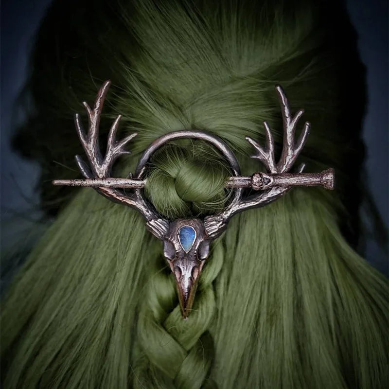 Gothic Skull Moonstone Hair Stick – Y2K Retro Hairpin Gothic Hair Accessory SWANS