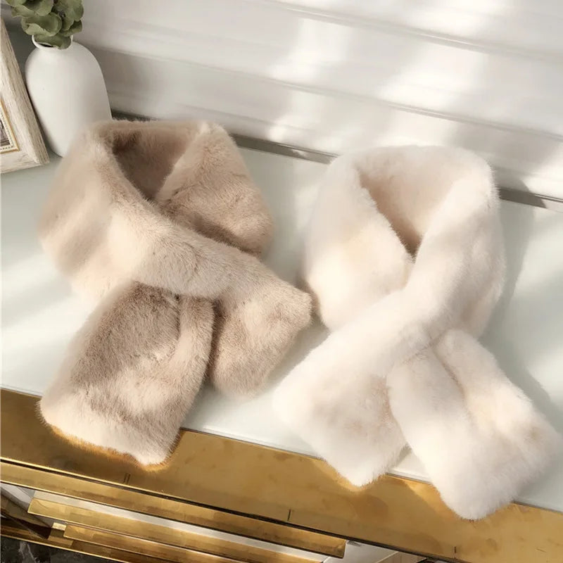 FAITOLAGI Women's Faux Rabbit Fur Snood Scarf – Soft Plush Warmer Faux Fur Scarf SWANS