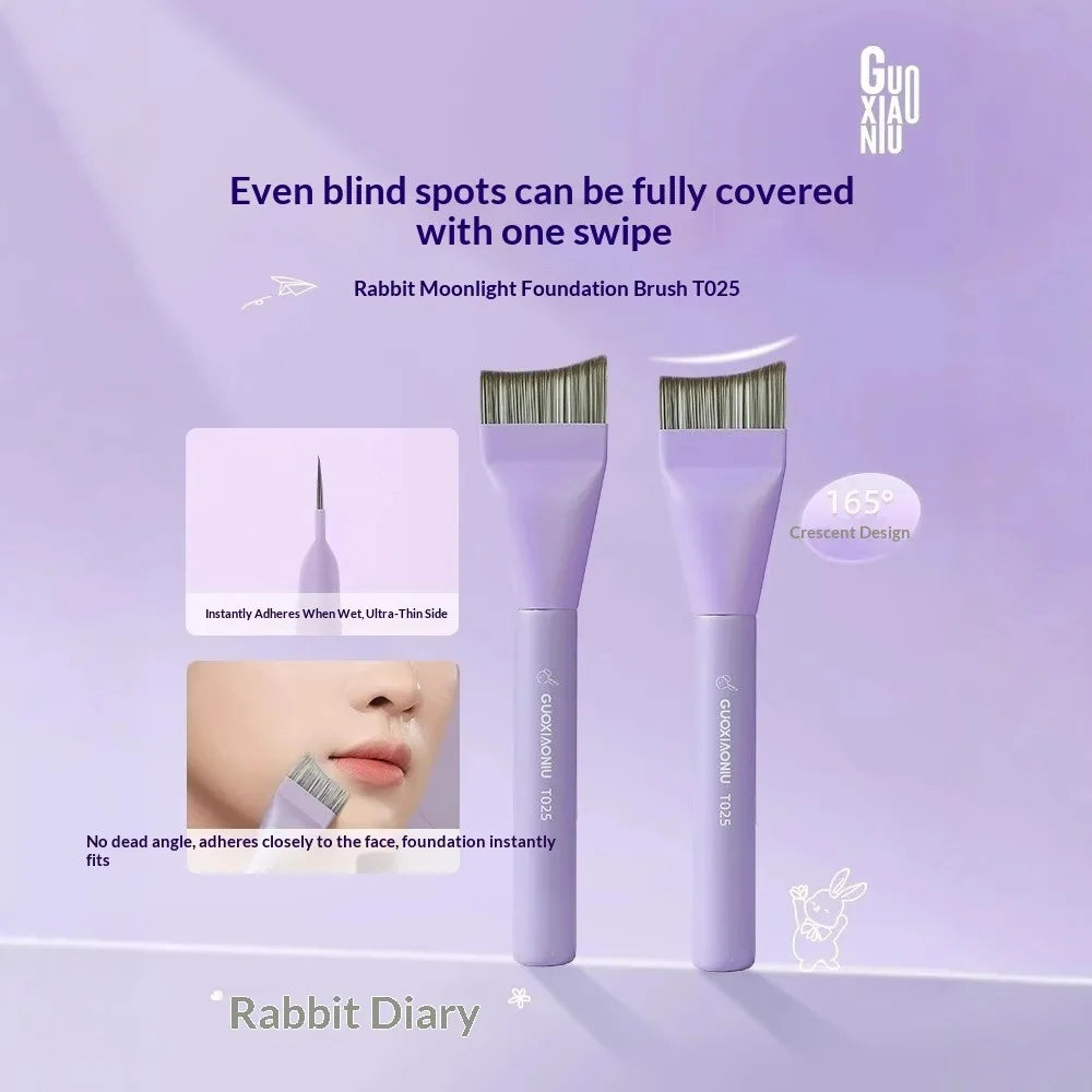 Moon Shape Foundation Brush – Flat Kabuki for Liquid Makeup Makeup Brush SWANS