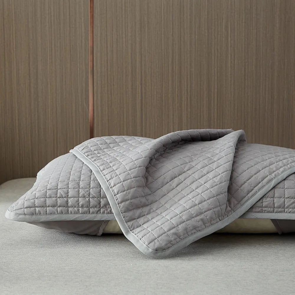 Waterproof Anti-Mite Pillowcase – Sweat-Proof Polyester Cover Protective Pillowcase SWANS Grey-Half Pack